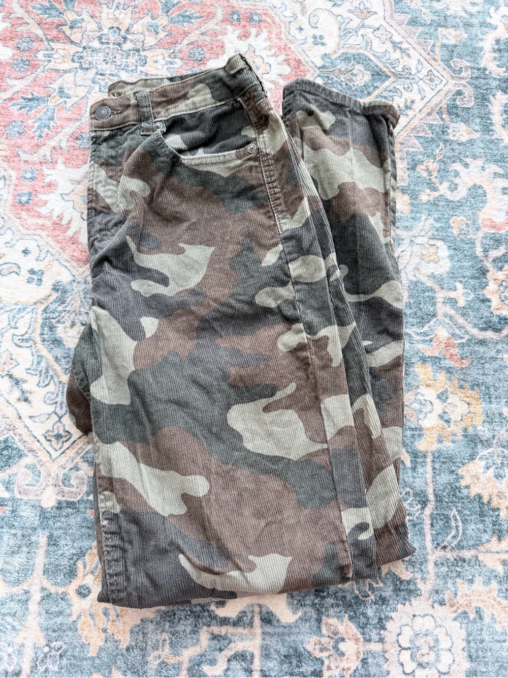 Women’s Camo Corduroy American Eagle Mom Jeans